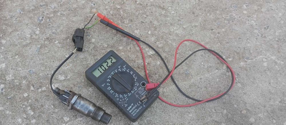 форсунка Crysler Voyager 2.5 TD Dodge RamVan Jeep Grand Cherokee 3.1