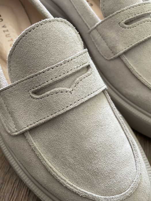 Лофери TUTO VZUTO бежеві замшеві