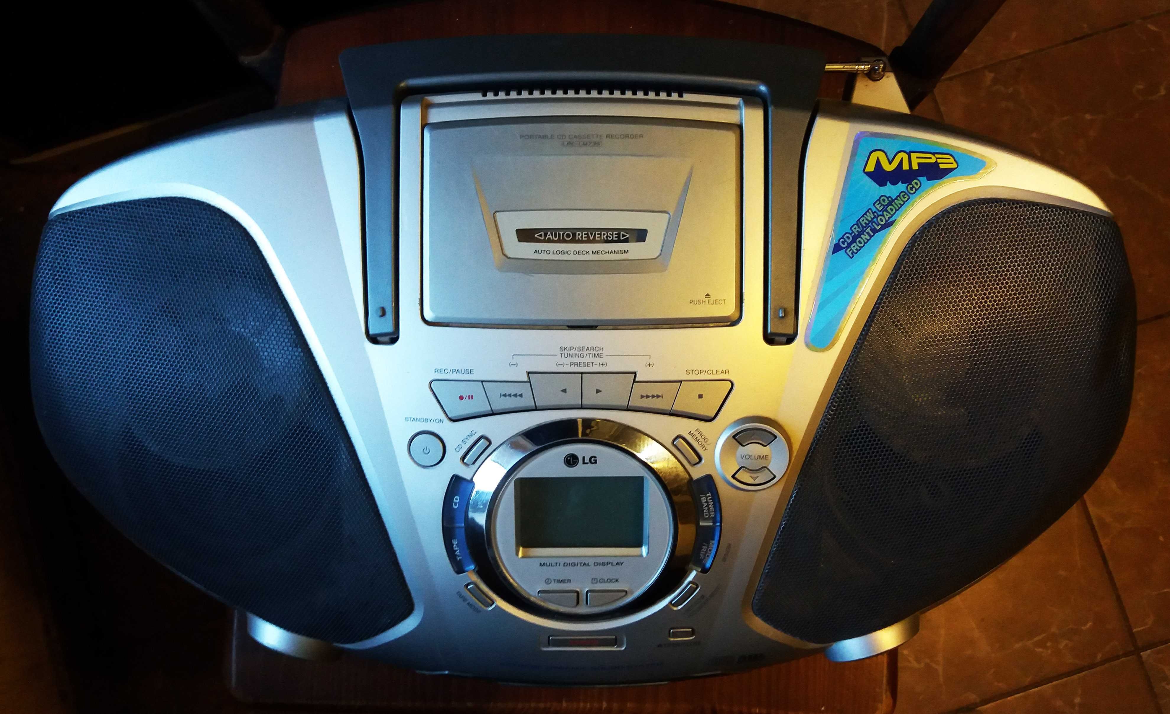 Муз. центр LG LPC-LM735X