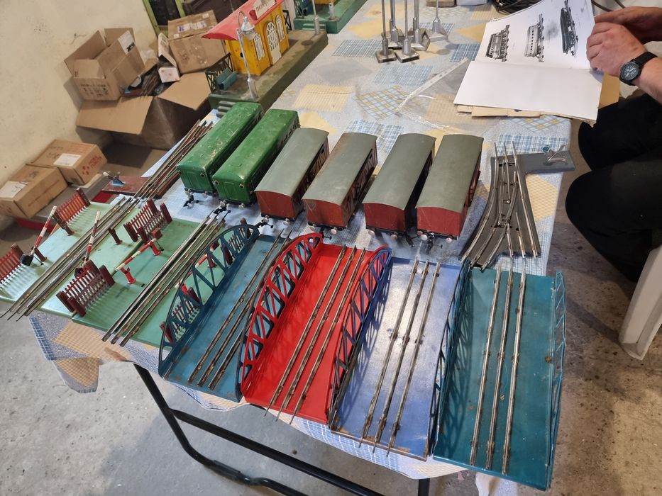 Продам Пионерские железные дороги.