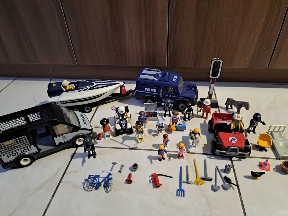 PLAYMOBIL auta Straz,Policja,ludziki,akcesoia