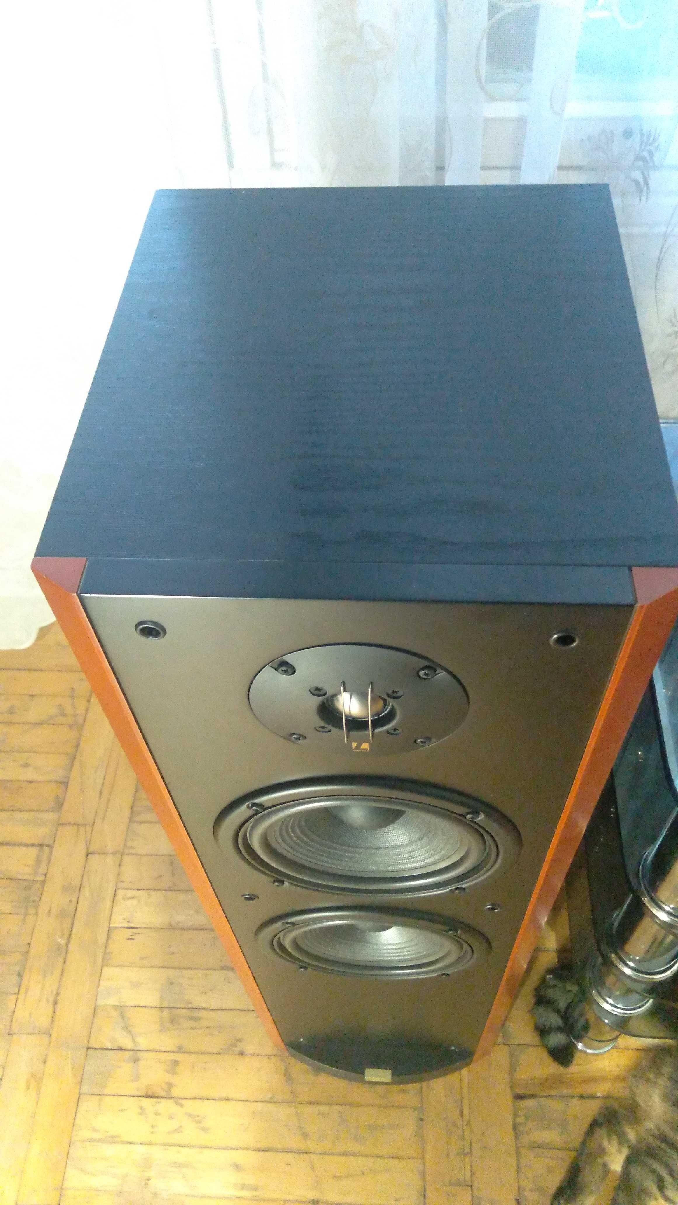 акустична система JBL L6