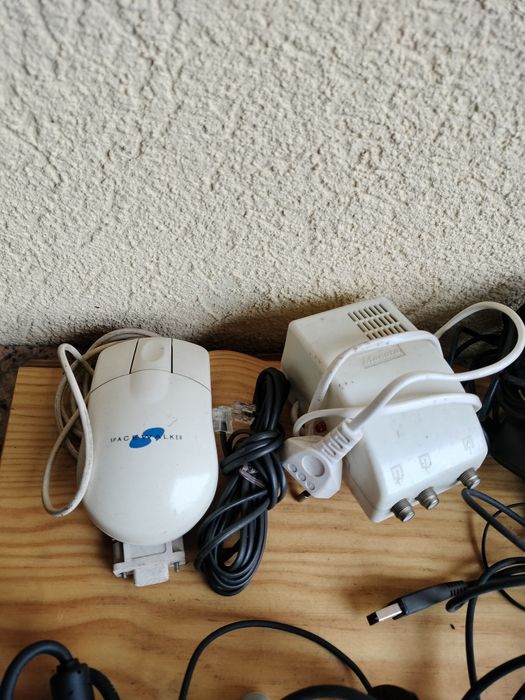 Lote de carregadores de telemóveis antigos