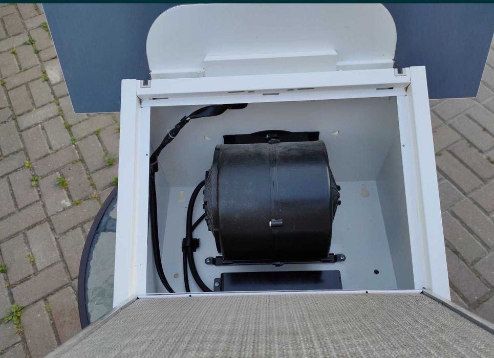 Витяжка Elica STILL WH/A/60 стан нової