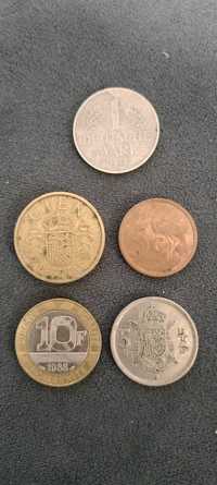 5 moedas estrangeiras