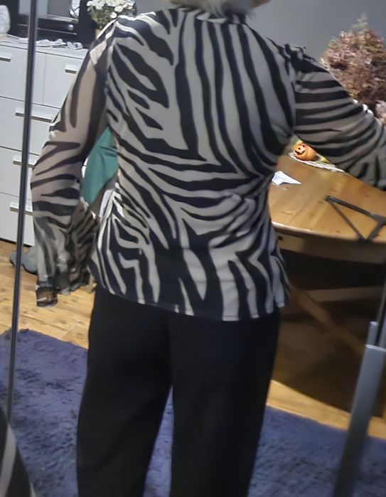 Bluzka na podszewce L