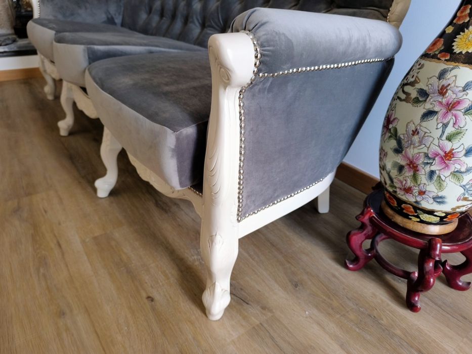 Conjunto luxuoso de sala estilo francês completamente restaurado