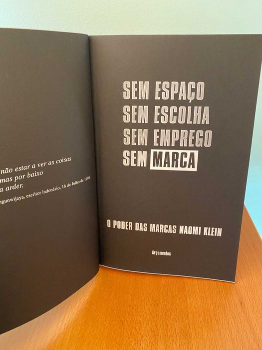 No Logo: O Poder das Marcas - Naomi Klein