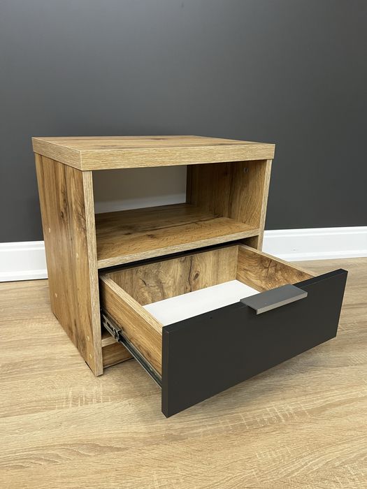 Тумба приліжкова / комод / нічний столик