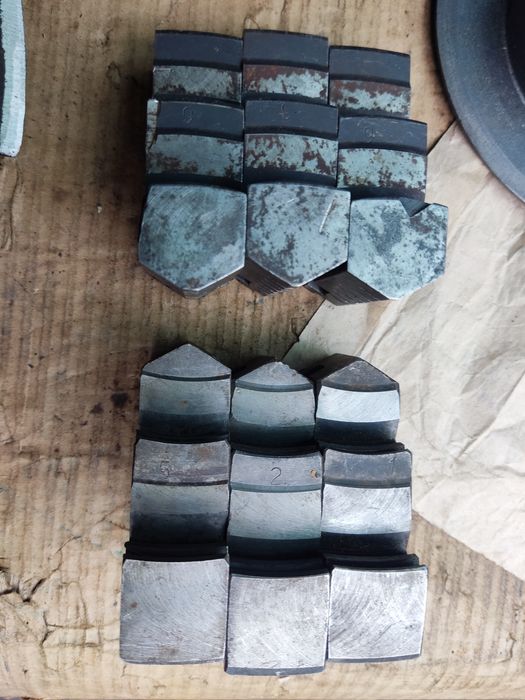 патрон с кулачками д 200