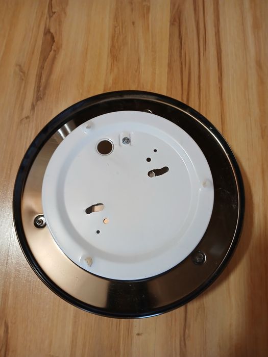 Plafon ścienny nikiel  średnica 25 cm.