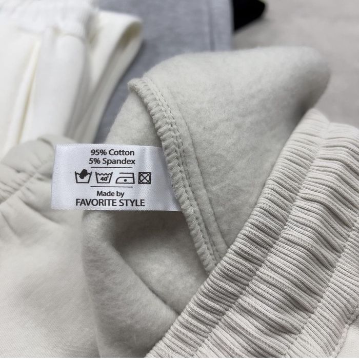 Жіночий костюм утеплений