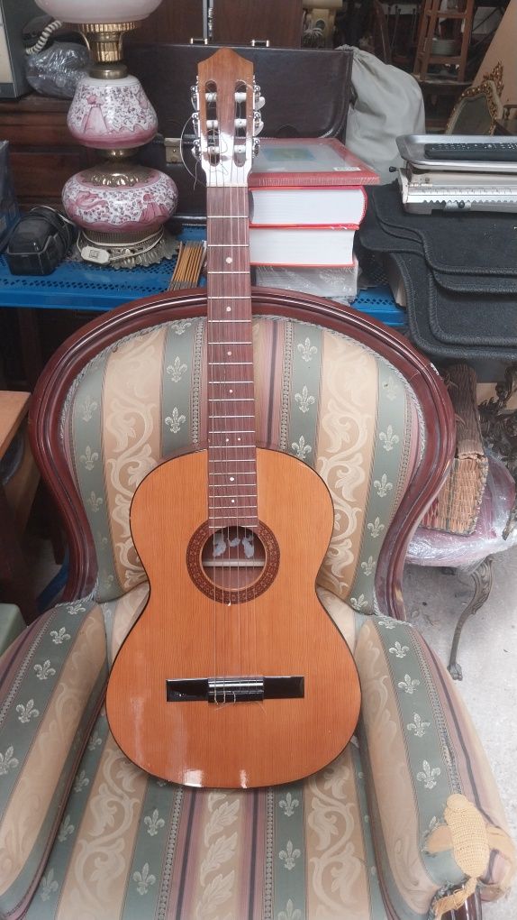 Guitarra tradicional