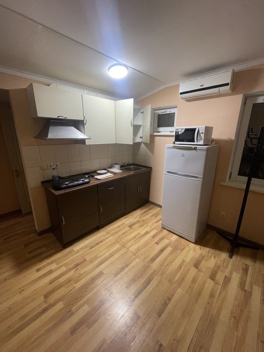 Днепровский район, Петра Вершигоры, 9