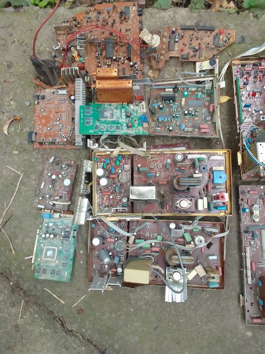 запчастини до телеапаратури