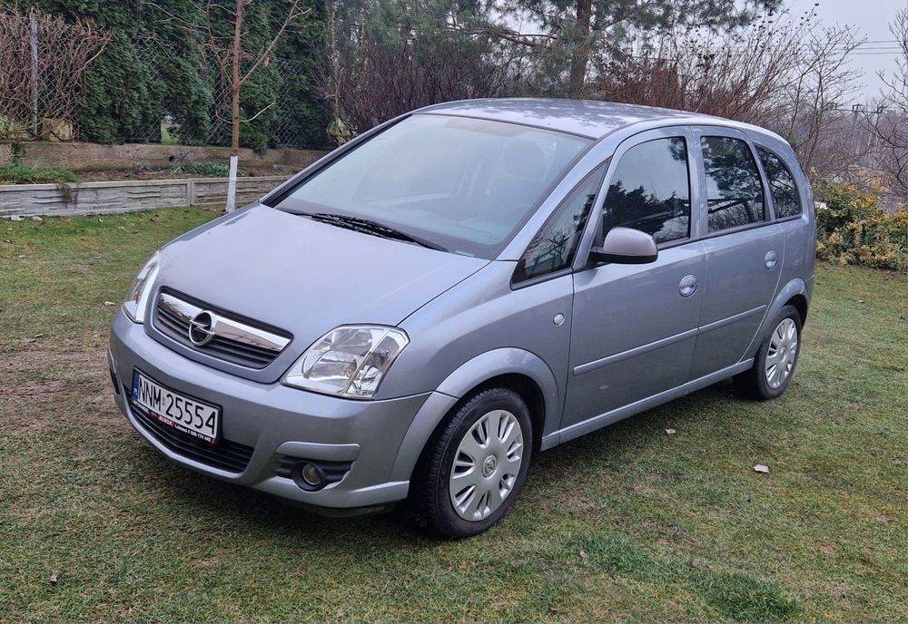 MERIVA 1.6, klima, hak, elektryka