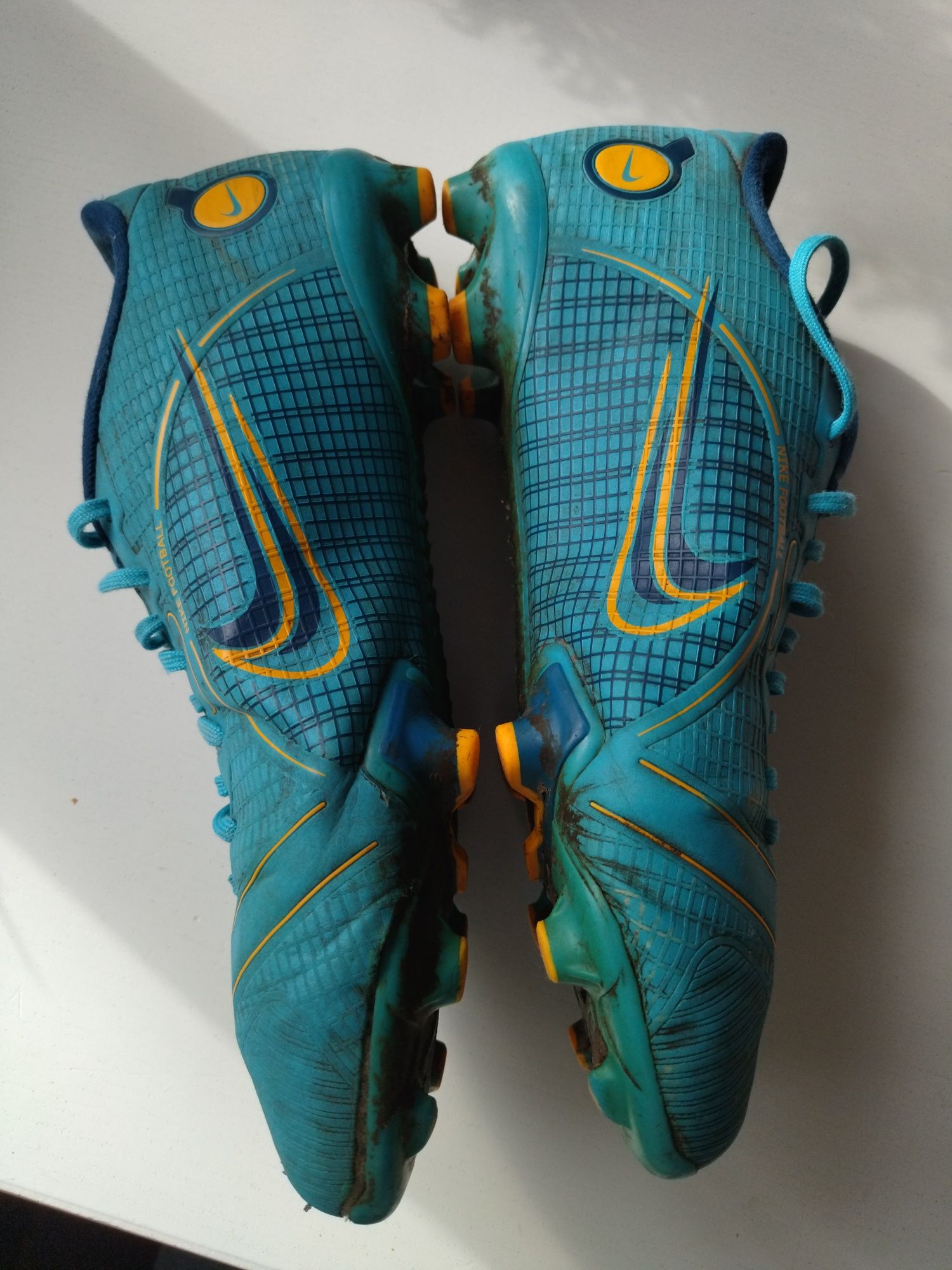 Buty do piłki nożnej korki Nike Mercurial 38,5