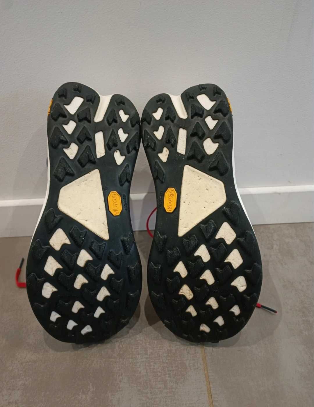 Sapatilhas trail Hoka Tecton x3