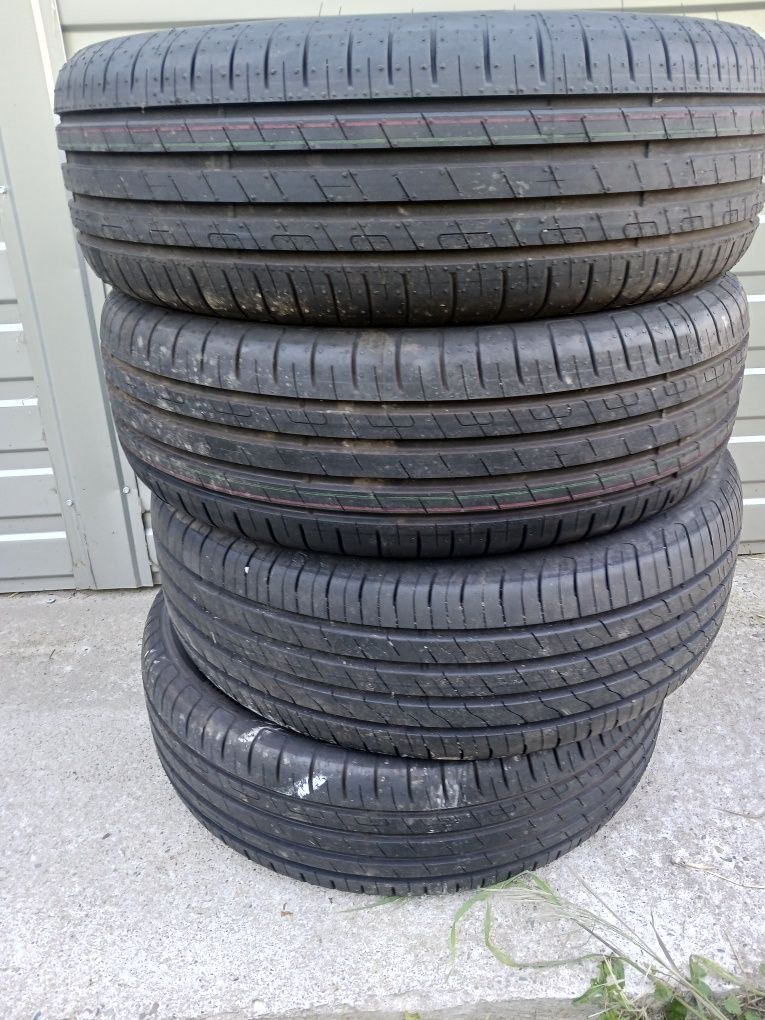 205/60/16 Goodyear Efficient 2023r nowe