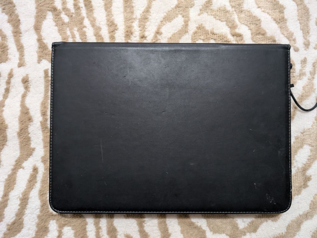 Portátil Ultrabook ASUS Zenbook UX305FA