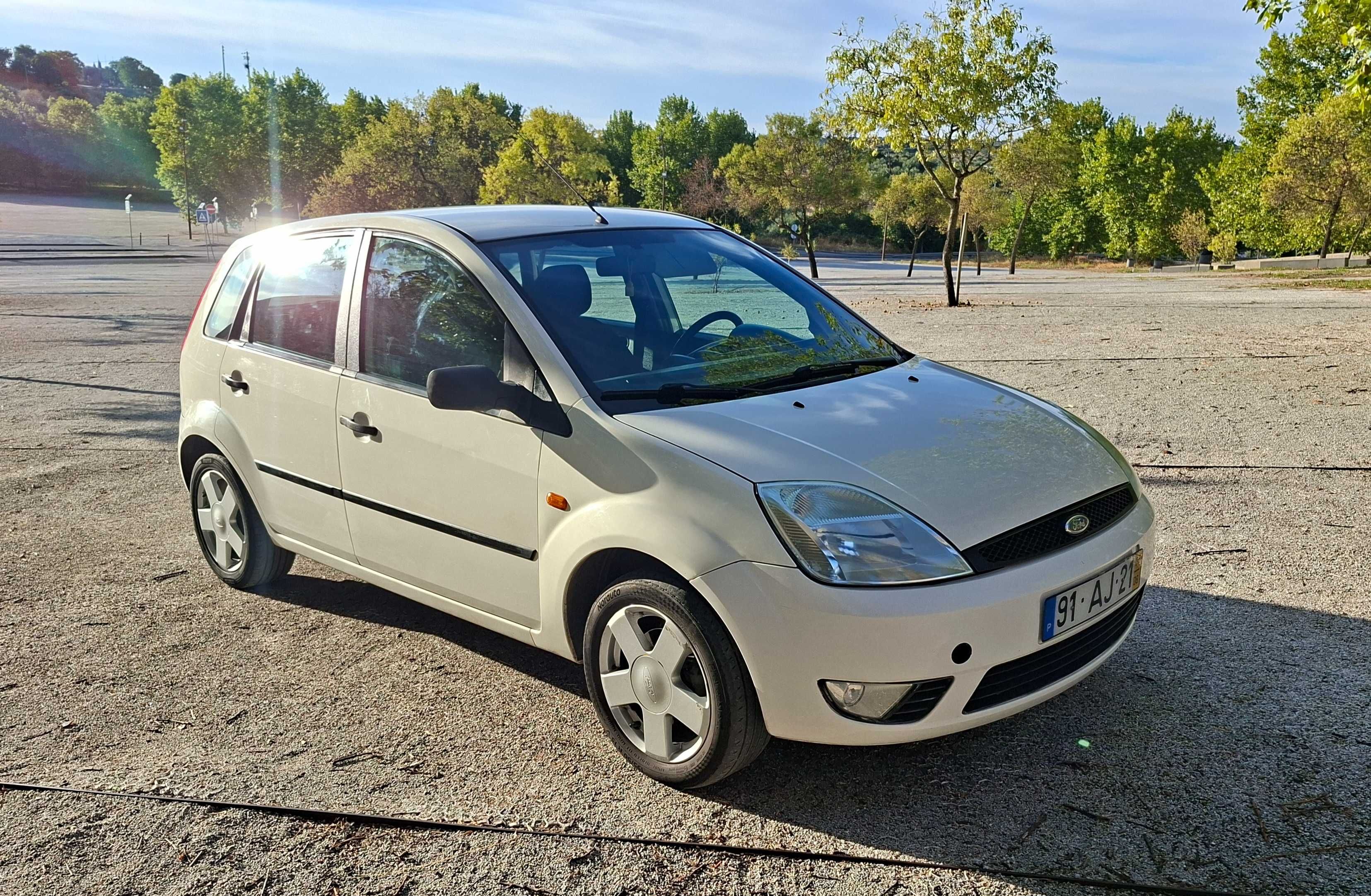 Ford Fiesta 1.4 TDci, 85 cv, 2005, Muito Boa Condição!