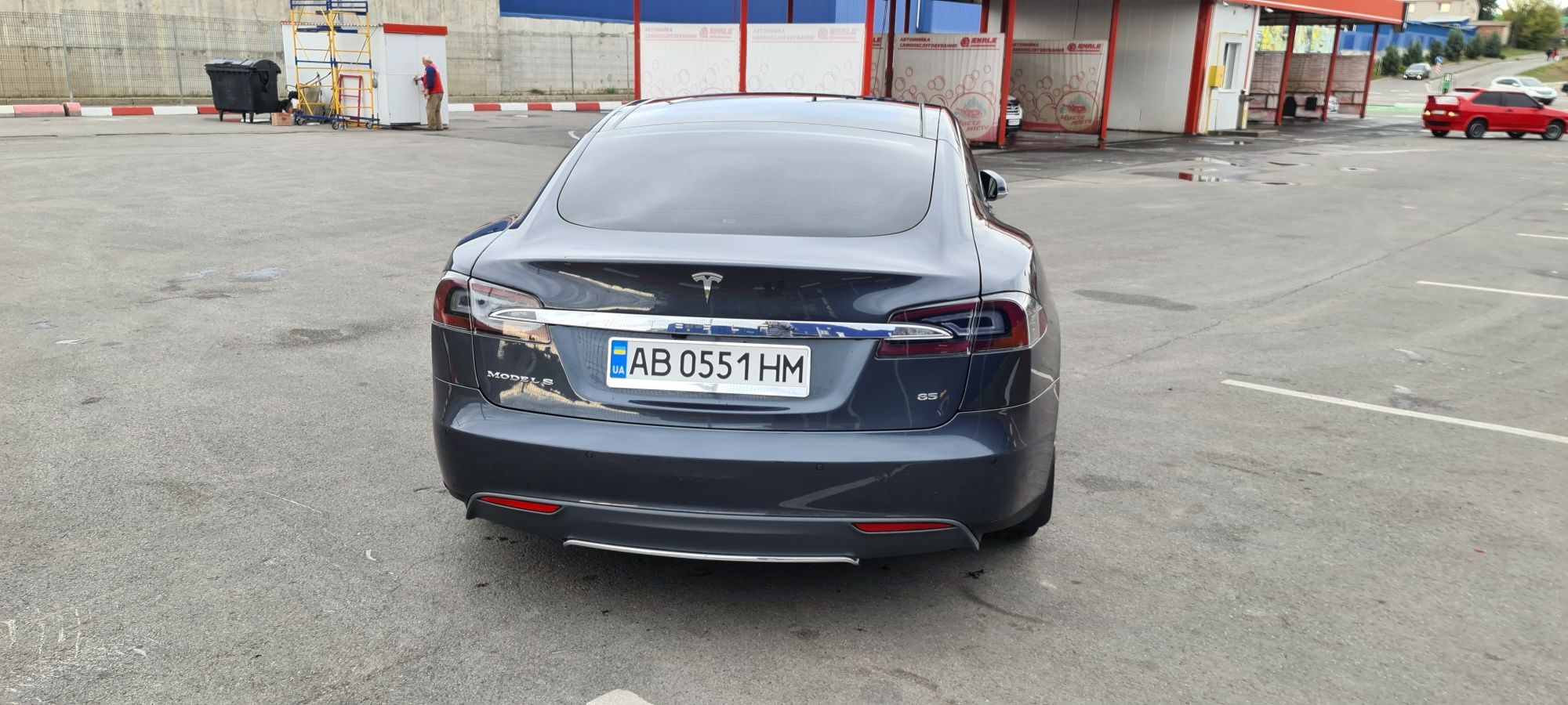 Tesla model S 85. CCS.