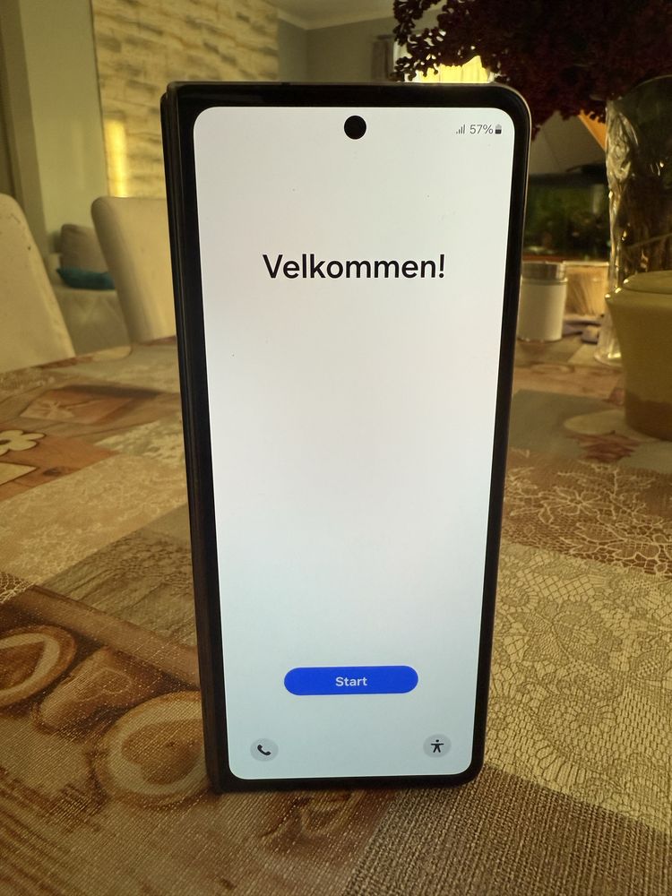 Samsung Z fold 4