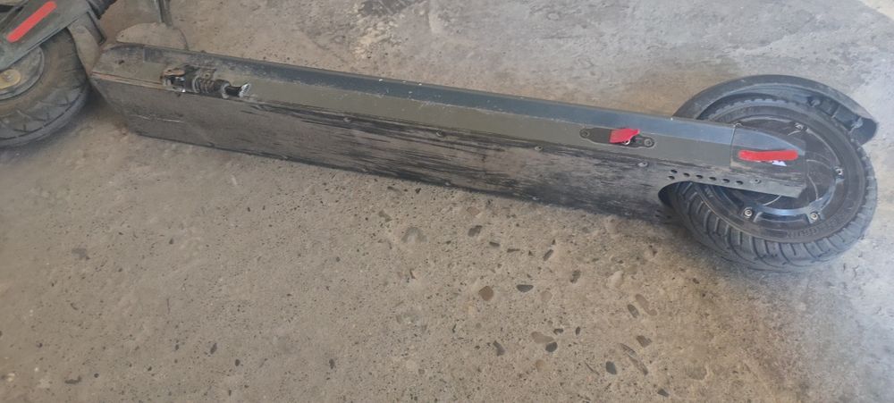 Электросамокат Atlas i-One Pro Grey (на запчасти)