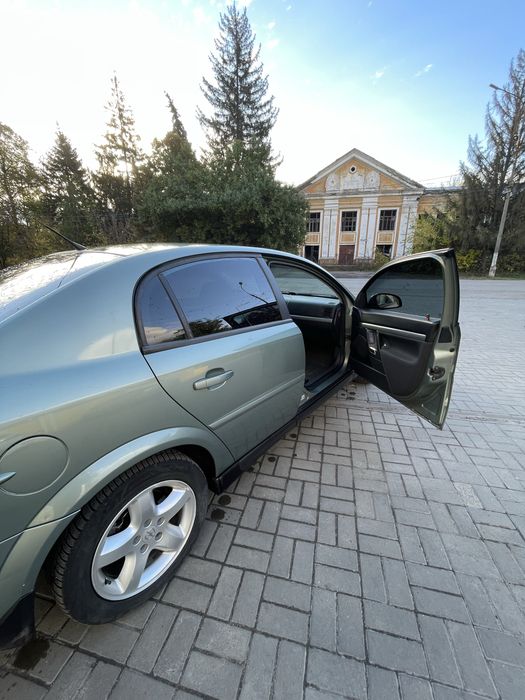 Продам Opel Vectra C 2003 2.2 16V