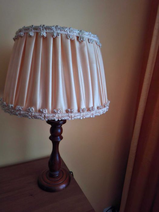 lampka nocna z czasów PRL