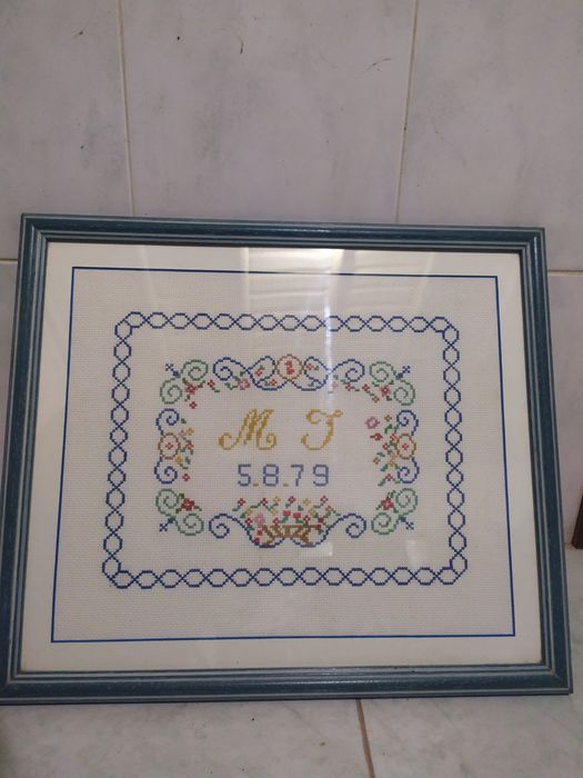 Quadros arraiolos com moldura