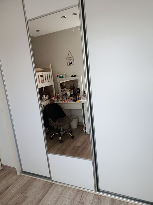 Sprzedam front od szafy 2x2,5m