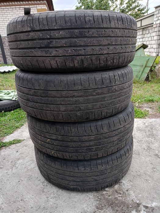 Продам літні шини R18/55/225