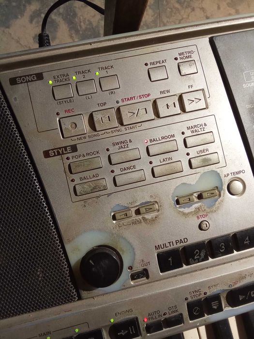 Yamaha Psr 2000 (перероблений aux out на aux in