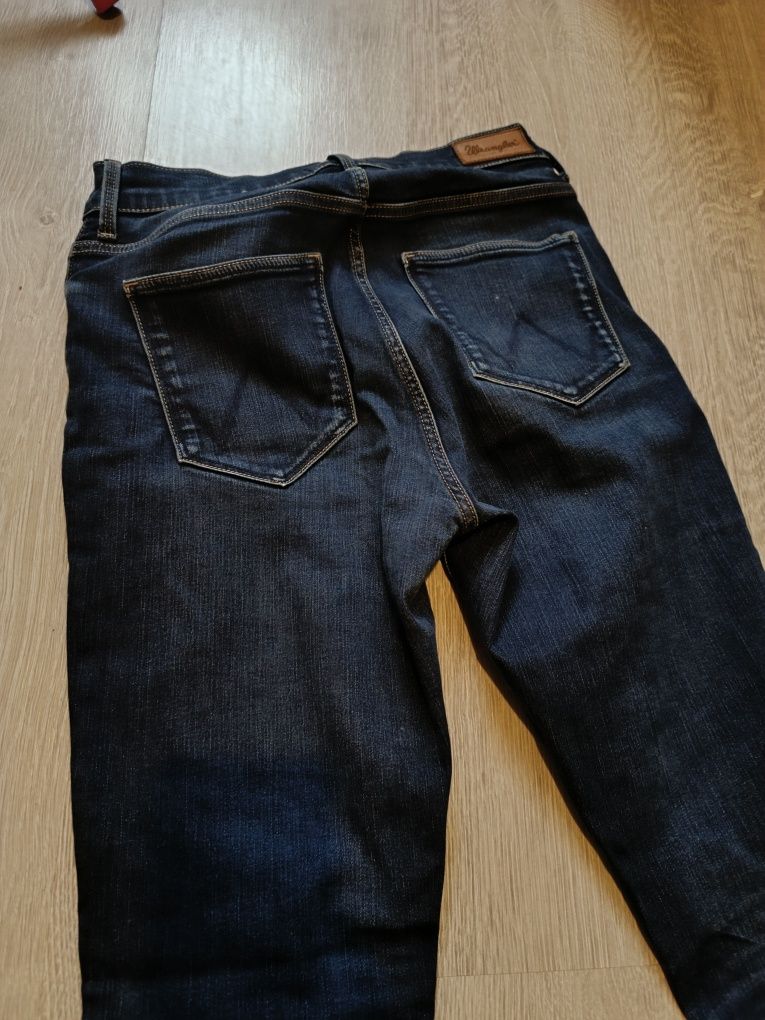Spodnie Wrangler nowe bez metki
