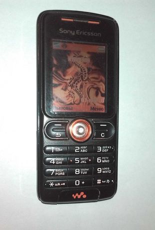 Винтажный телефон Sony Ericsson W200i