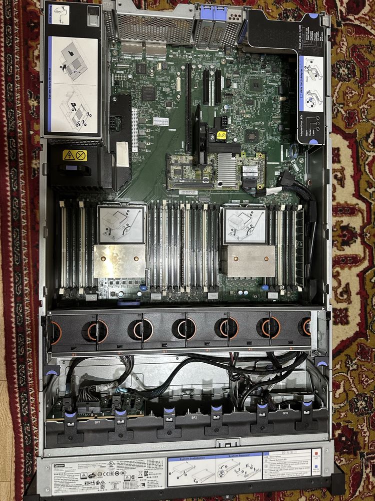 IBM Lenovo System X3650 M5 8х2.5 SFF 2xE5-2670v3 32GB RAM