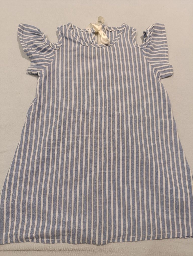 Letnia sukienka rozmiar 116