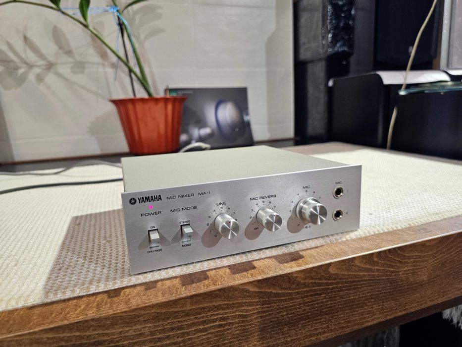 Мікшер Yamaha MA-1