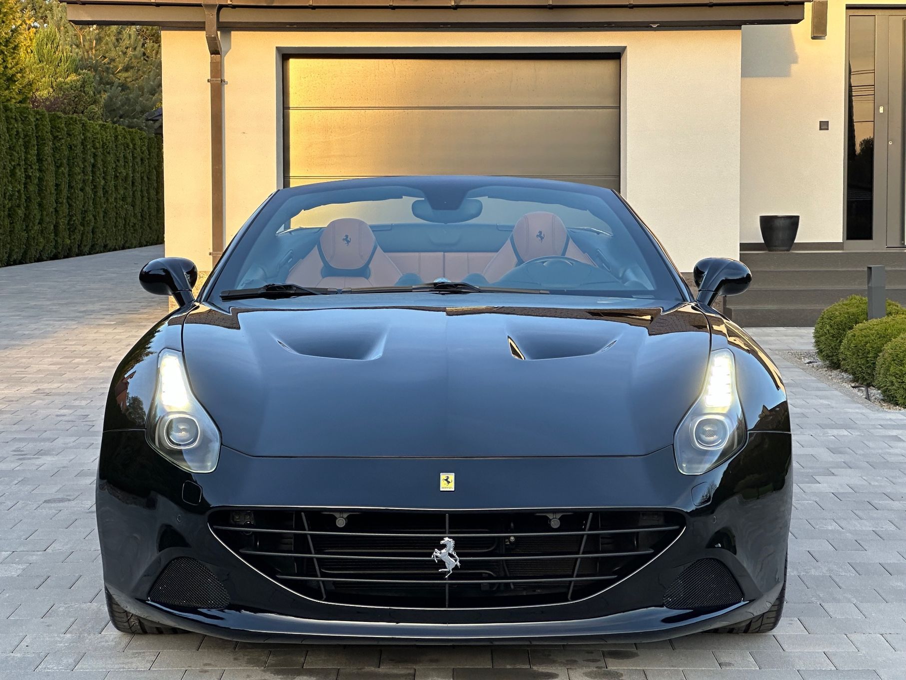 Ferrari California T