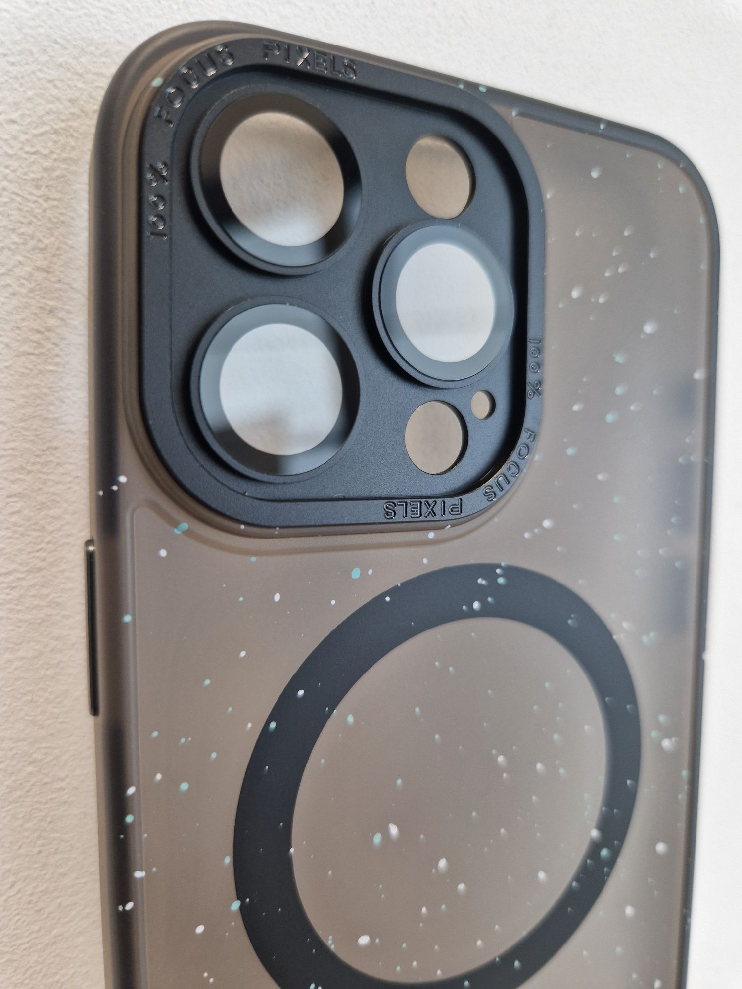 Tel Protect Magnetic Splash Frosted Case do Iphone 15 Pro Czarny