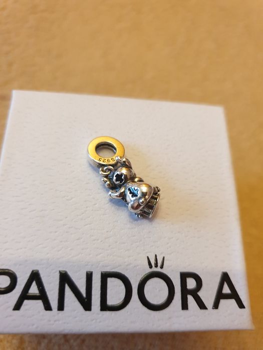 Charms-Stitch i zamek