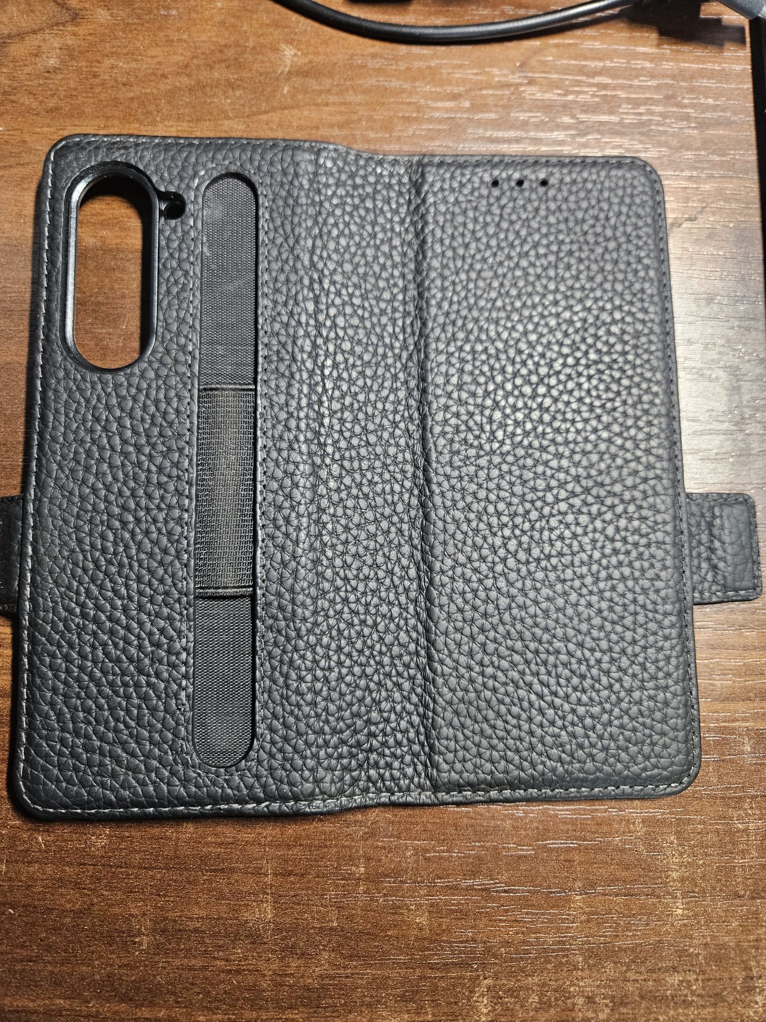Pokrowiec Etui skórzane Zfold 6