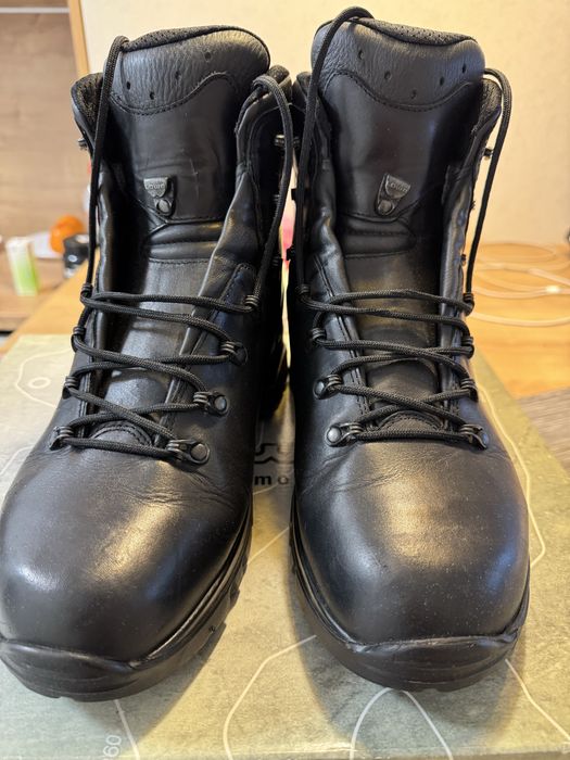 Продам берці