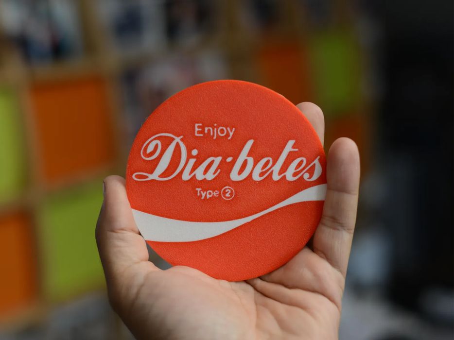 Base para Copo Coca Cola Diabetes Meme