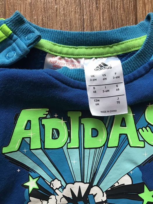 Детский спортивный костюм