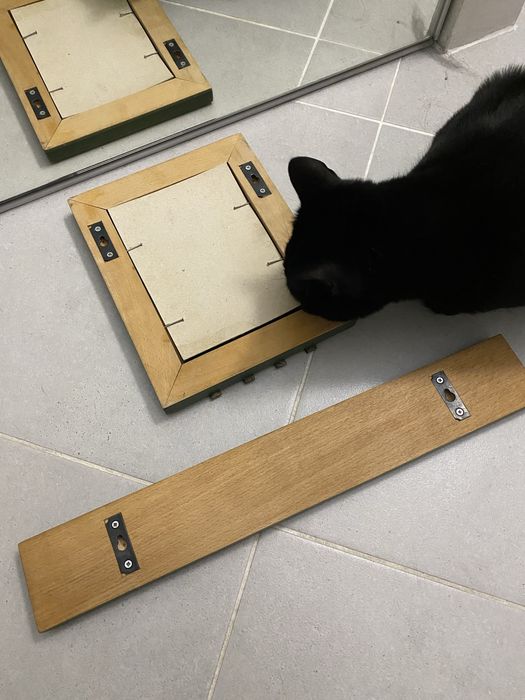 Ключниця з дзеркалом