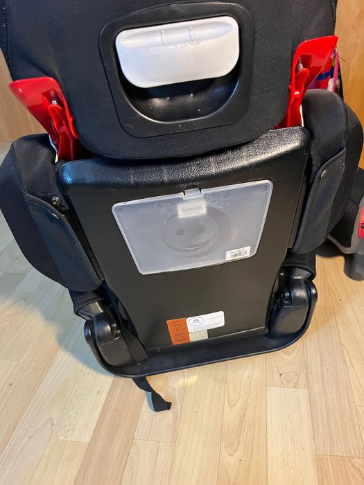 Детское авто кресло 9мес-4лет