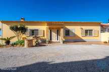 Casa / Villa T3 em Albufeira e Olhos de Água de 310,00 m2