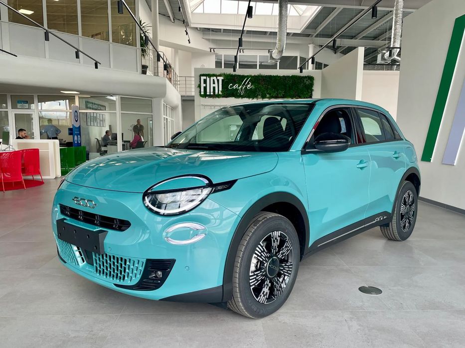 Fiat 600 Wyprzedaż | Dostępne kolory Lazurowy, Czarny, Beżowy, Biały, Zielony